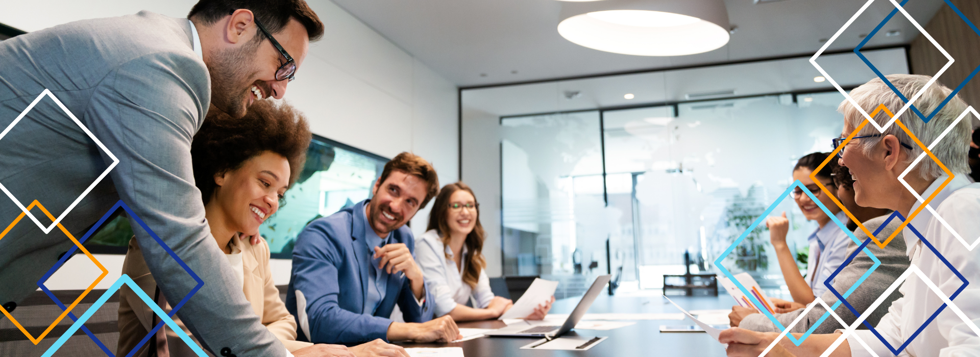 HOW CRM TOOLS BOOST EMPLOYEE ENGAGEMENT